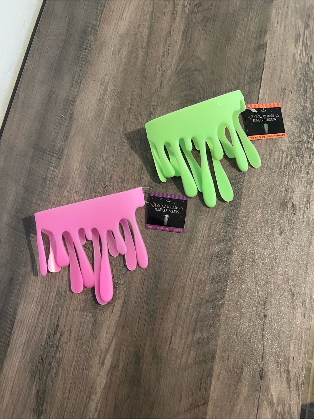 Target Glow-In-Dark Drip Tumbler Sleeves - Pink & Neon Green